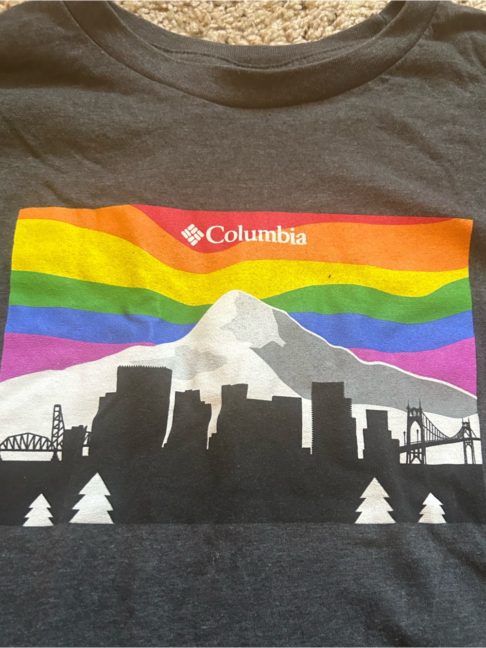 Columbia PRIDE grey Tee